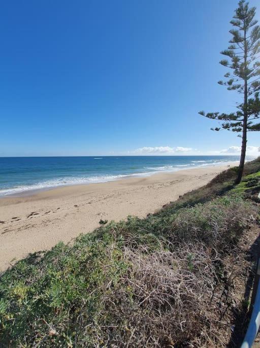 Luxury Home In Christies Beach With King Bed, Nbn, Netflix, 3Bed 2Bath Exterior photo